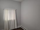 1 room avaible in a neat condo