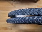 Studded bicycle tires 700x35C